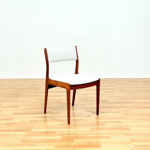 Danish set of 6 dining chairs in teak by Uldum Møbelfabrik