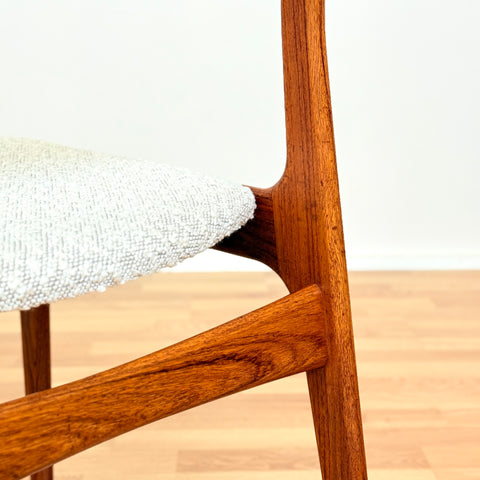 Danish set of 6 dining chairs in teak by Uldum Møbelfabrik