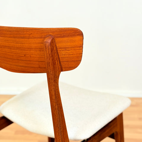 Danish set of 6 dining chairs in teak by Schiønning & Elgaard