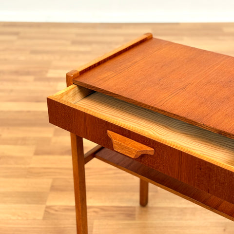 Swedish bedside table in teak & oak