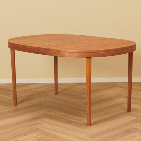 Swedish oval dining table in teak by Skaraborgs Mobelindustri in Tibro