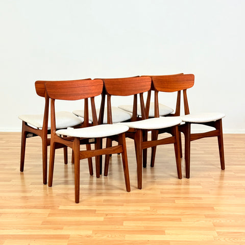 Danish set of 6 dining chairs in teak by Schiønning & Elgaard