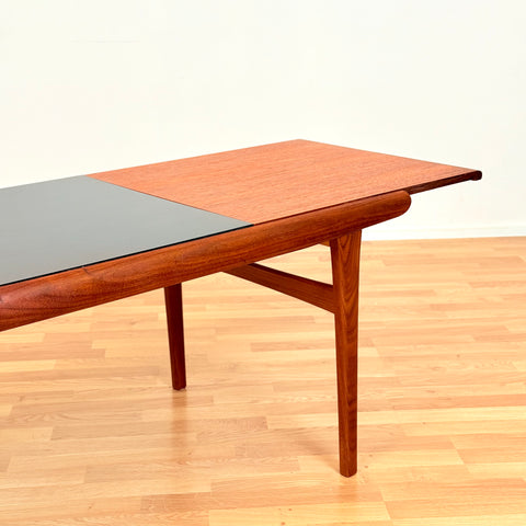 Swedish extendable coffee table in teak