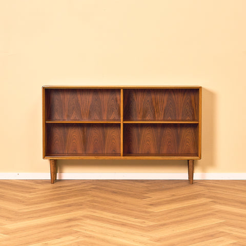 Swedish shelf with glass in walnut by Bertil Fridhagen for Bodafors