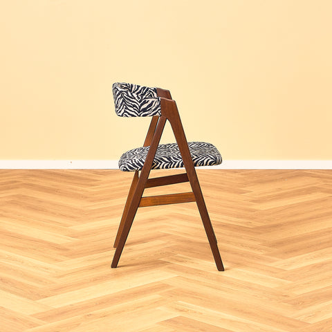 Danish set of 2 dining chairs 'model 205' by Thomas Harlev for Farstrup