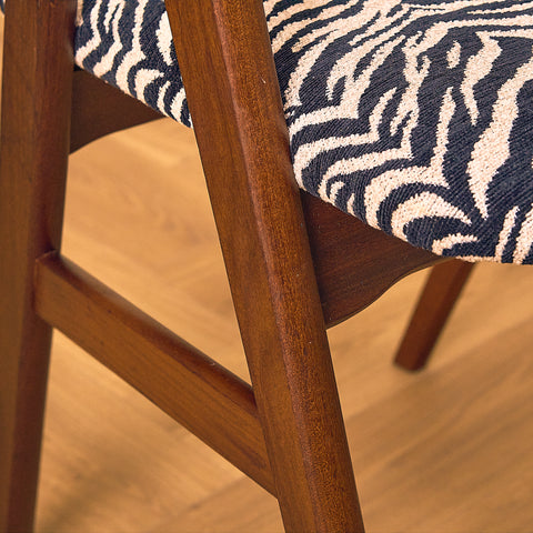 Danish set of 2 dining chairs 'model 205' by Thomas Harlev for Farstrup