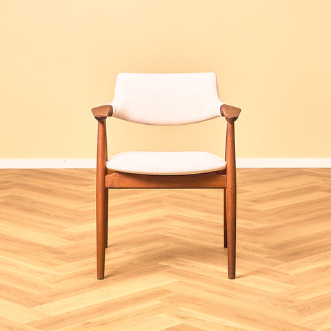 Danish dining armchairs in teak by Erik Kirkegaard for Glostrup Møbelfabrik
