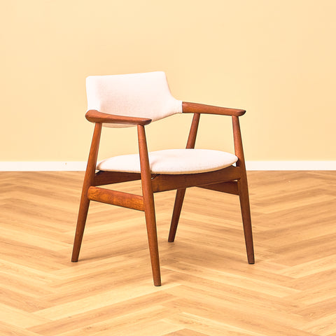 Danish dining armchairs in teak by Erik Kirkegaard for Glostrup Møbelfabrik
