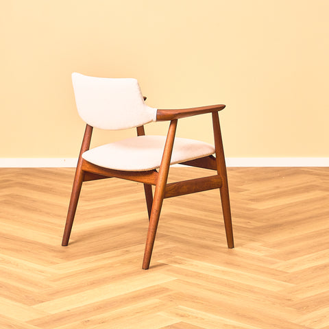 Danish dining armchairs in teak by Erik Kirkegaard for Glostrup Møbelfabrik
