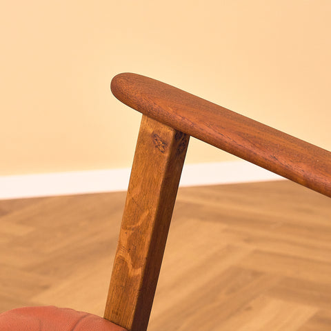 Dansk fåtölj i teak och ek
