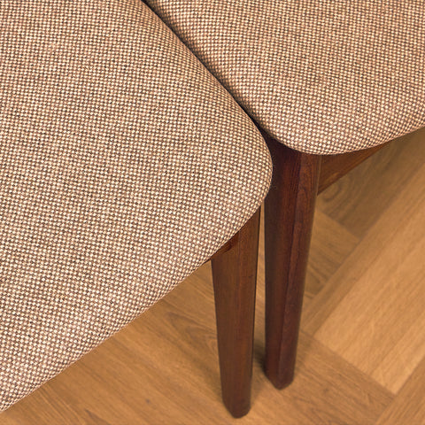 Danish set of 6 dining chairs in solid walnut by Erik Buch