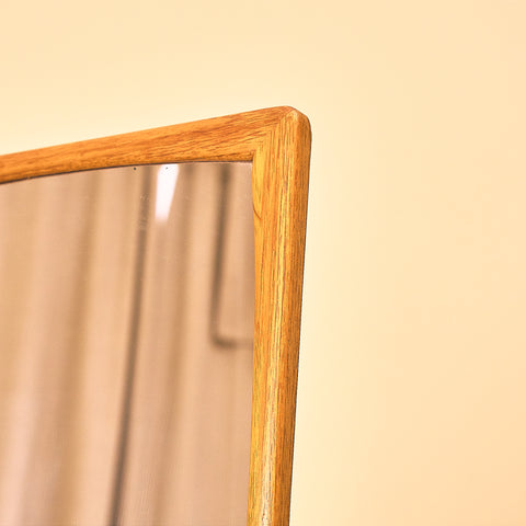 Swedish mirror in oak by AB Nybrofabriken