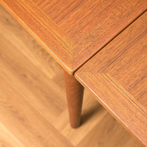 Danish dining table in teak by Slagelse Møbelværk