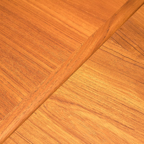Danish dining table in teak