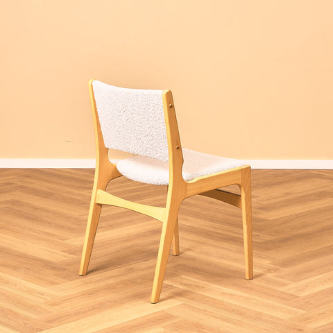 Danish dining chairs in beech by Erik Buch for Anderstrup Møbelfabrik, model 89