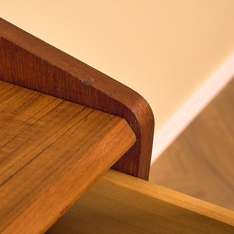 Danskt sekretär i teak