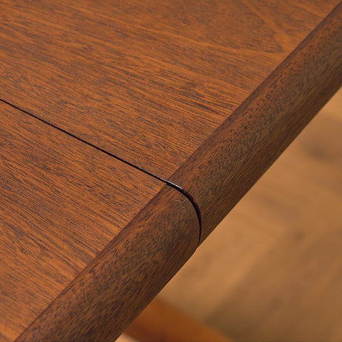 Danish dining table in mahogany by Skovby