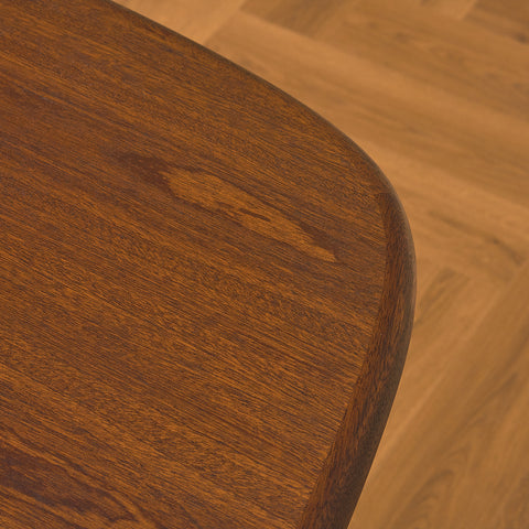 Danish oval dining table in mahogany by Skovby Møbelfabrik