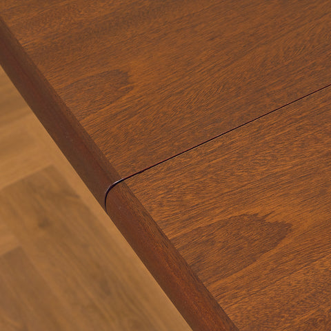 Danish oval dining table in mahogany by Skovby Møbelfabrik