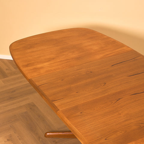 Danish oval dining table in teak by Niels Møller for Gudme Møbelfabrik