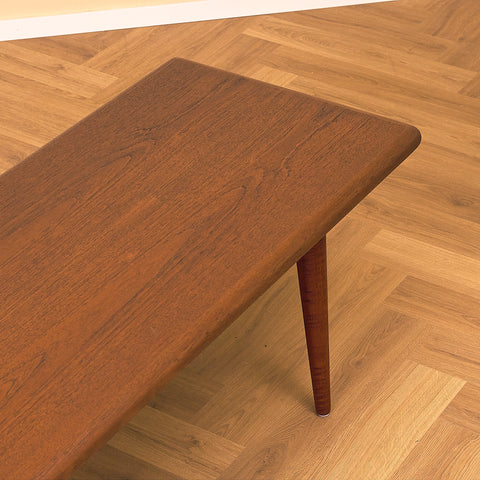 Danskt soffbord i teak från Jacob Nielsen & Sonner Møbelfabrik
