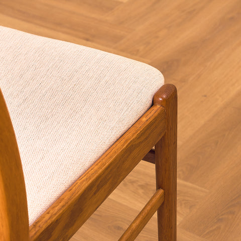 Swedish dining chair in oak