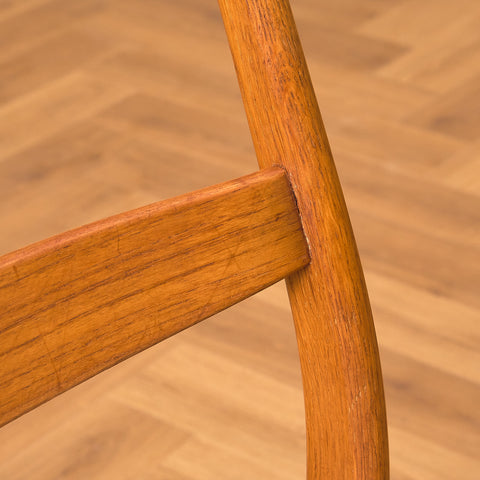 Swedish dining chair in oak