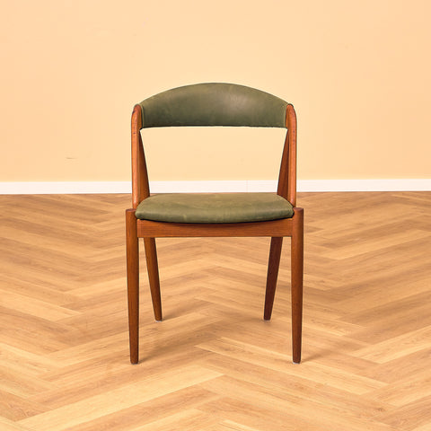 Danish dining chairs in teak, model 31 by Kai Kristiansen