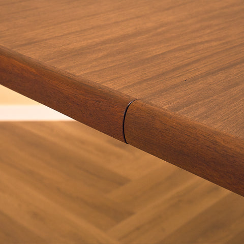 Danish dining table in mahogany by Skovby