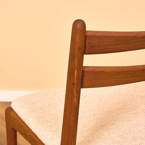 Danish set of 4 dining chairs in teak