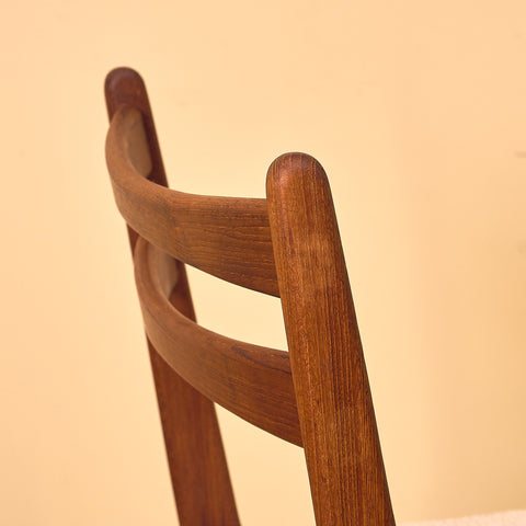 Danish set of 4 dining chairs in teak