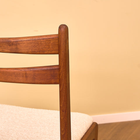 Danish set of 4 dining chairs in teak