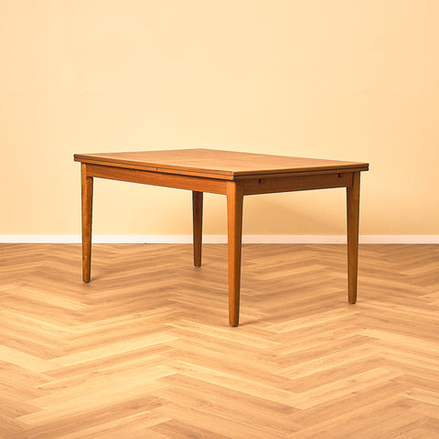 Danish dining table in teak by Skovby