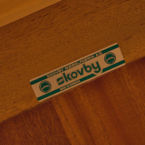 Danish dining table in teak by Skovby