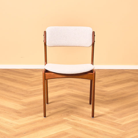Danish dining chairs in teak by Erik Buch for Oddense Maskinsnedkeri, model OD49