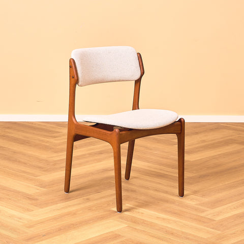 Danish dining chairs in teak by Erik Buch for Oddense Maskinsnedkeri, model OD49