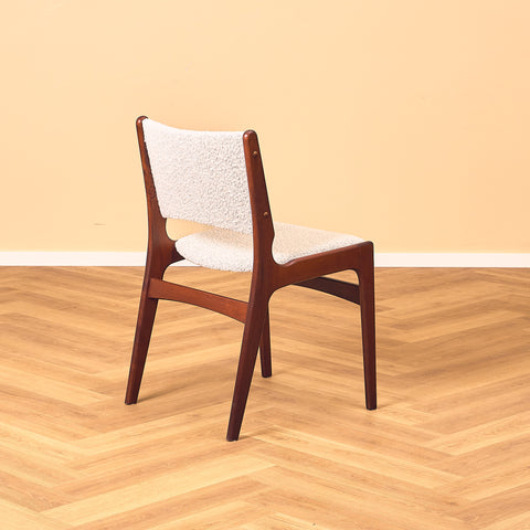 Danish dining chairs in mahogany by Erik Buch for Anderstrup Møbelfabrik, model 89