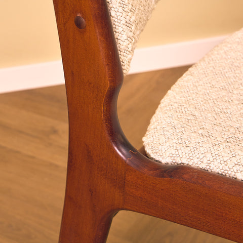 Danish dining chairs in mahogany by Erik Buch for Anderstrup Møbelfabrik, model 89