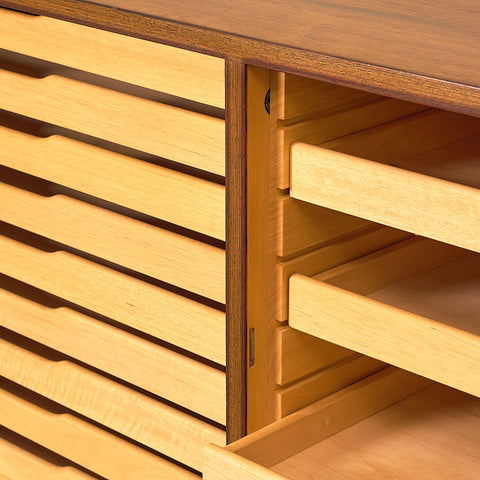 Danish sideboard in Santos rosewood by Carlo Jensen for Poul Hundevad