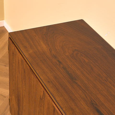 Danish sideboard in Santos rosewood by Carlo Jensen for Poul Hundevad