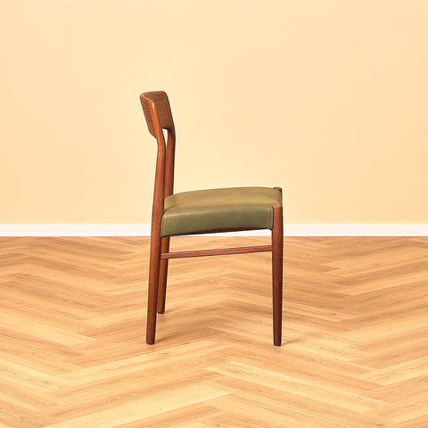 Danish set of 6 dining chairs in teak by Henning Kjærnulf for KS Møbler