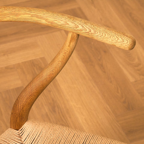 Danskt set med 4 matstolar modell CH24 från Hans J. Wegner för Carl Hansen & Son