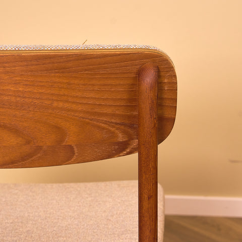 Danish dining chairs in teak by B. Rasmussen for Thorso Møbelfabrik