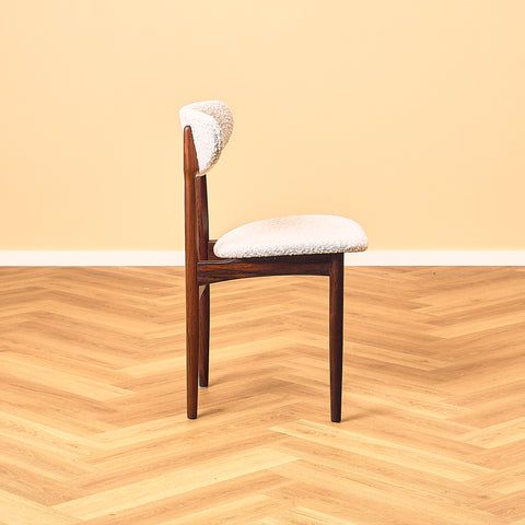 Danish set of 5 dining chairs in Santos rosewood