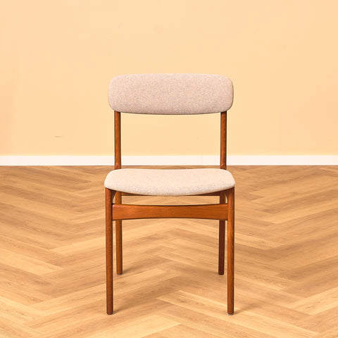 Danish dining chairs in teak by B. Rasmussen for Thorso Møbelfabrik