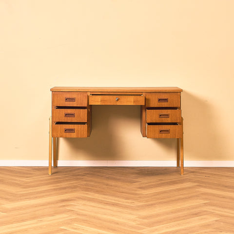 Swedish writing desk in teak and beech