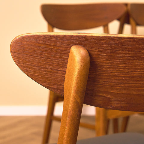 Danish set of 6 dining chairs in teak and beech, model 210, by Farstrup