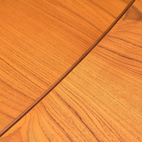 Danish dining table in teak