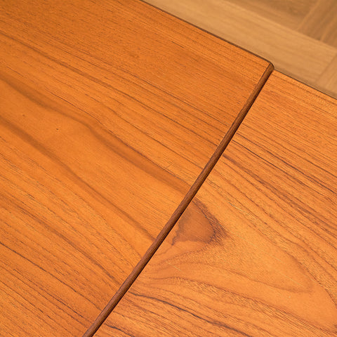 Danish dining table in teak