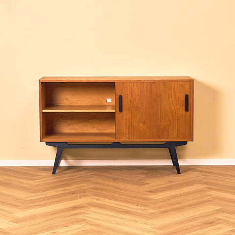 Svensk skänk i teak, modell 'London' från IKEA